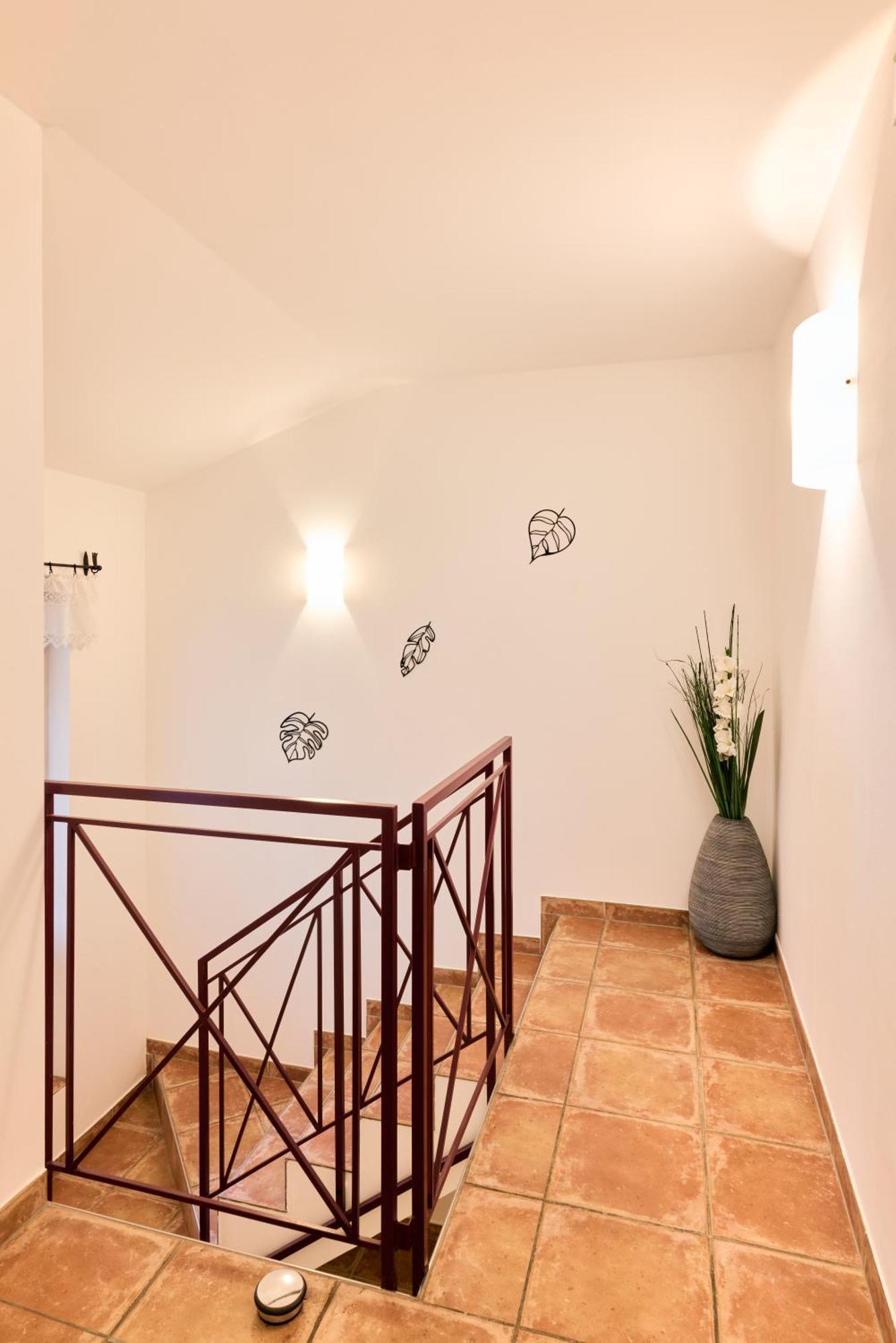 Stilvolle Gartenterrassenwohnung Mitten In Brégence Extérieur photo